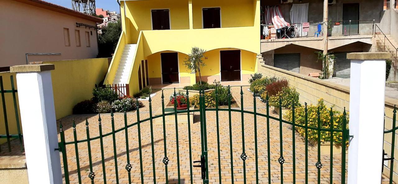 Nonna Defenza Apartment Теулада Екстериор снимка