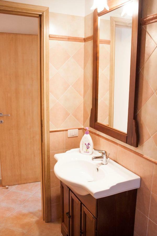 Nonna Defenza Apartment Теулада Екстериор снимка